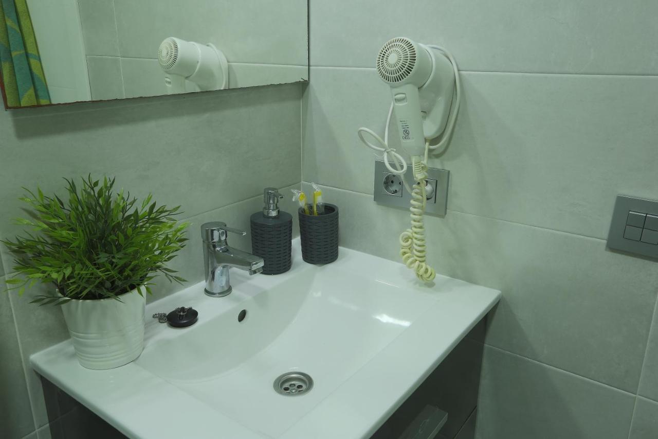 Atico Andalucia Plaza Apartment Tarifa Bagian luar foto
